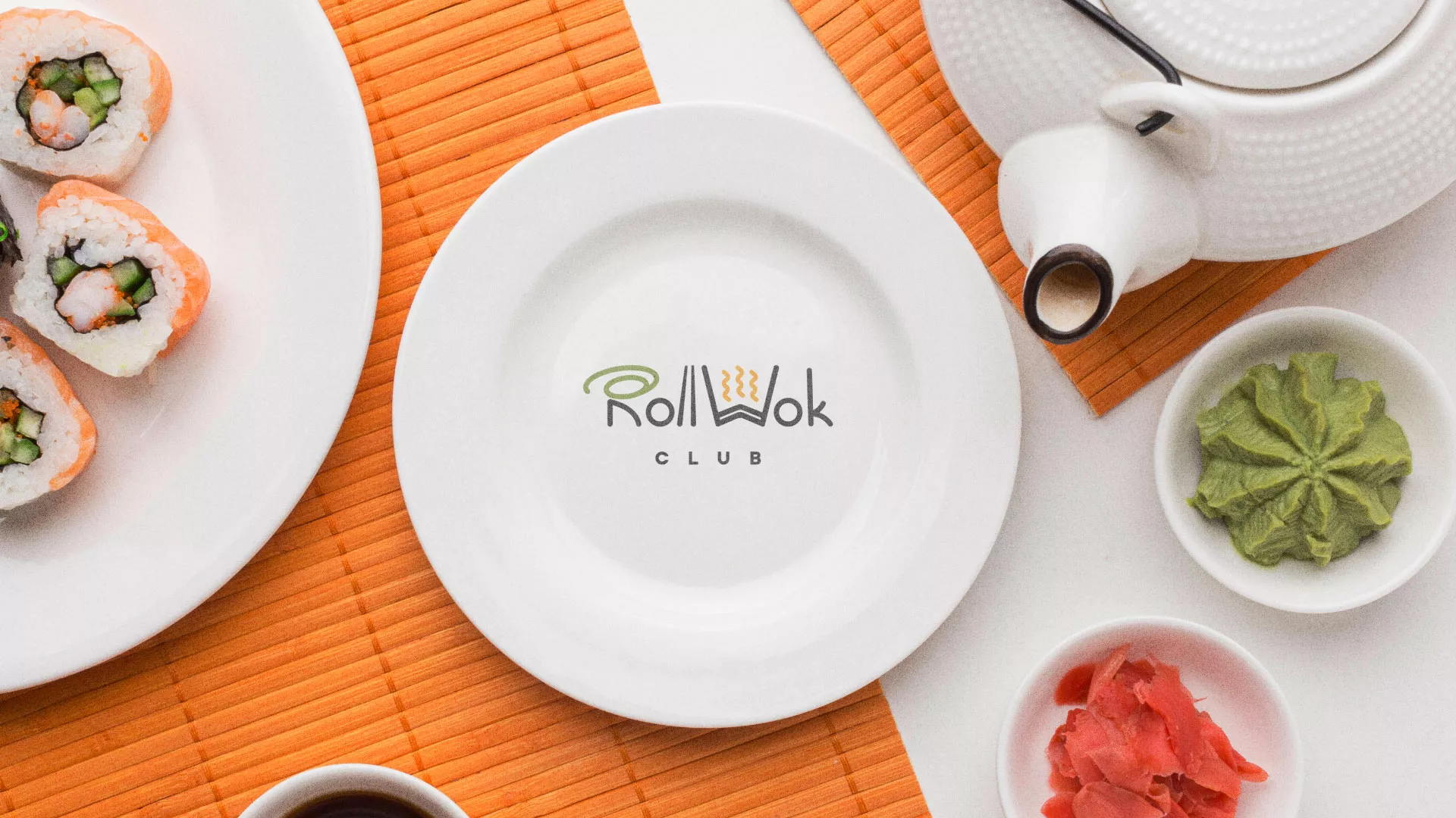 Разработка логотипа и фирменного стиля суши-бара «Roll Wok Club» в Краснодаре